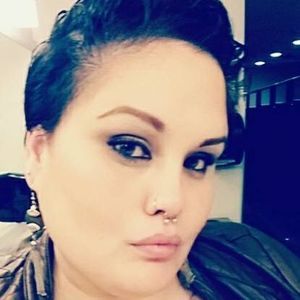 Meet your Posher, Hope